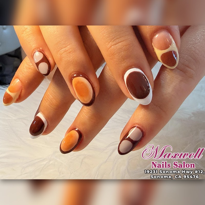 Maxwell Nails Salon photo 5