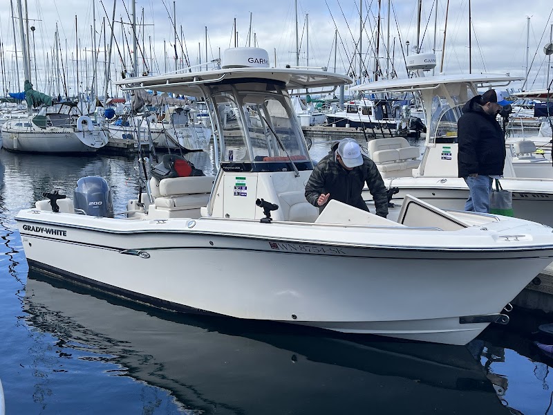 Cut Plug Charters-Seattle Salmon Fishing photo 4