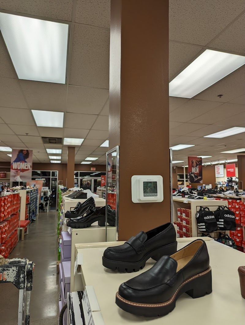 Famous Footwear Outlet photo 2