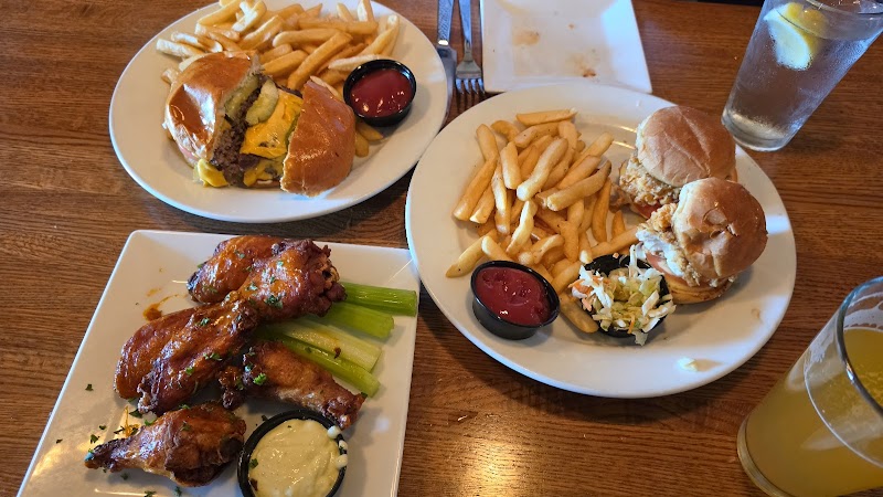 Kelly's Oyster House and Bar photo 4