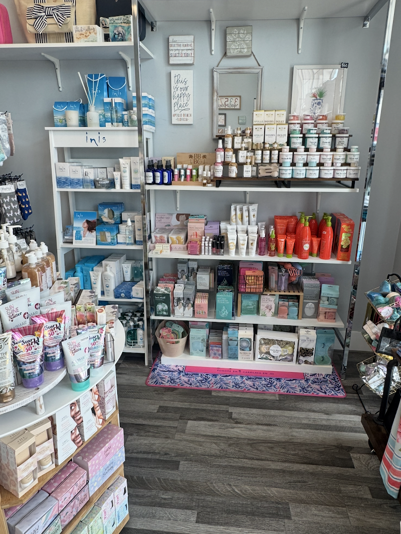 The Teal Turtle Boutique photo 5
