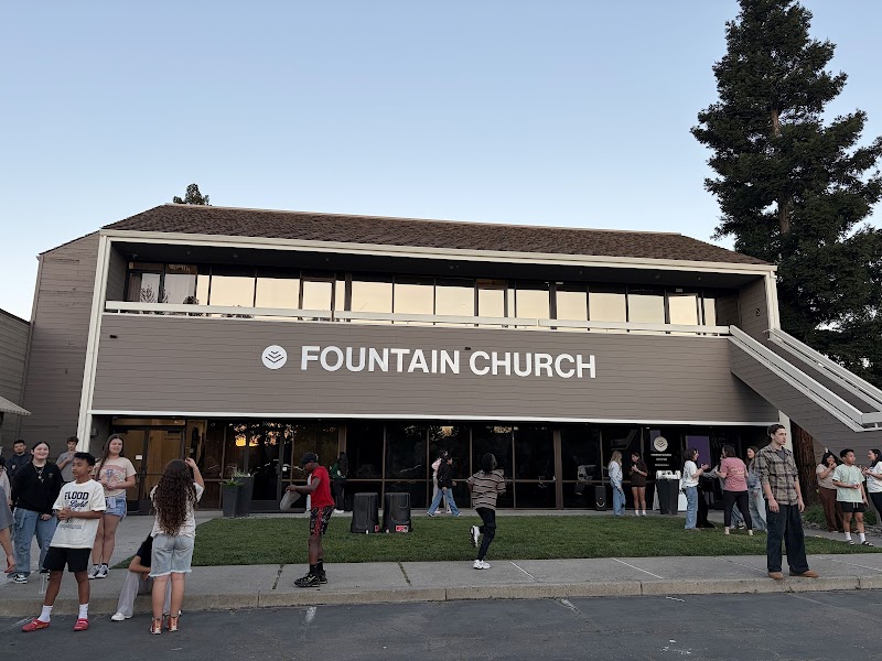 Fountain Church photo 4