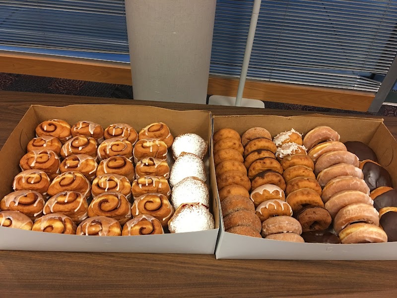 Donuts Pies & More photo 2