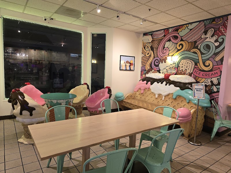 Double Rainbow Cafe photo 3
