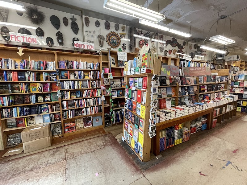 Green Apple Books photo 2