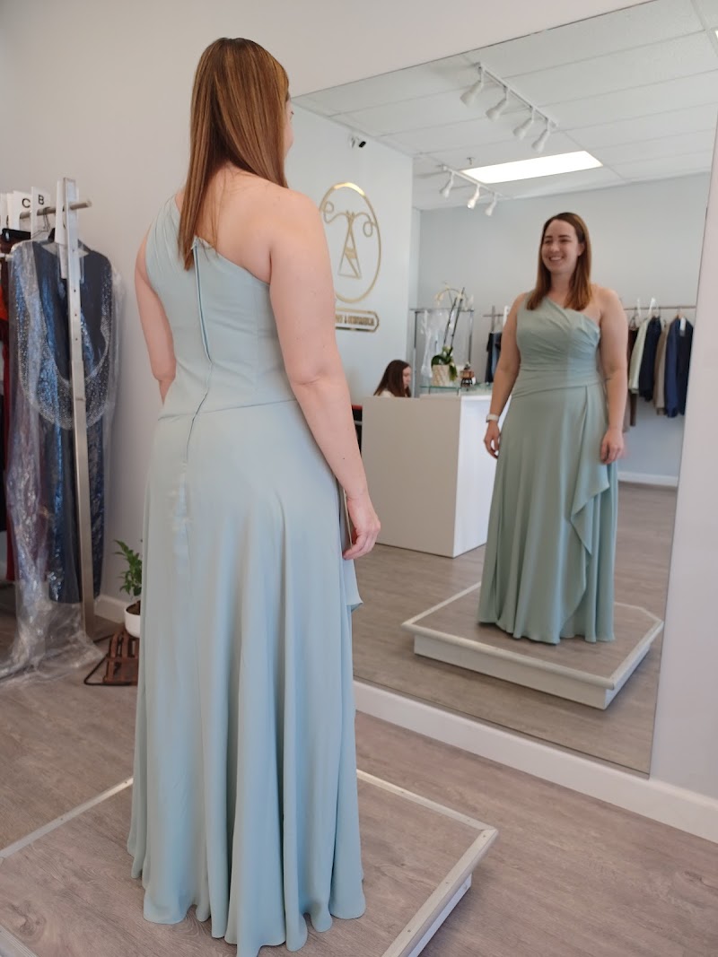 A-Z Alterations & Tailoring photo 3