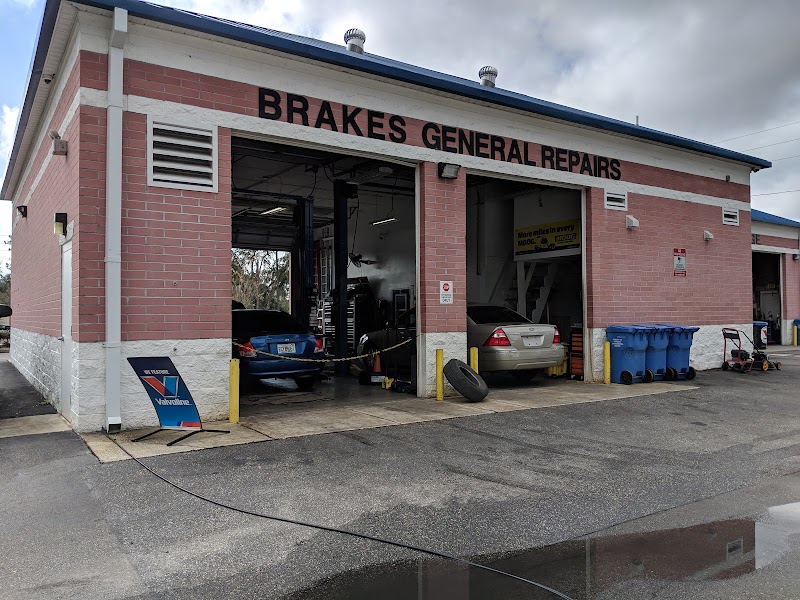 Express Oil Change & Tire Engineers photo 5