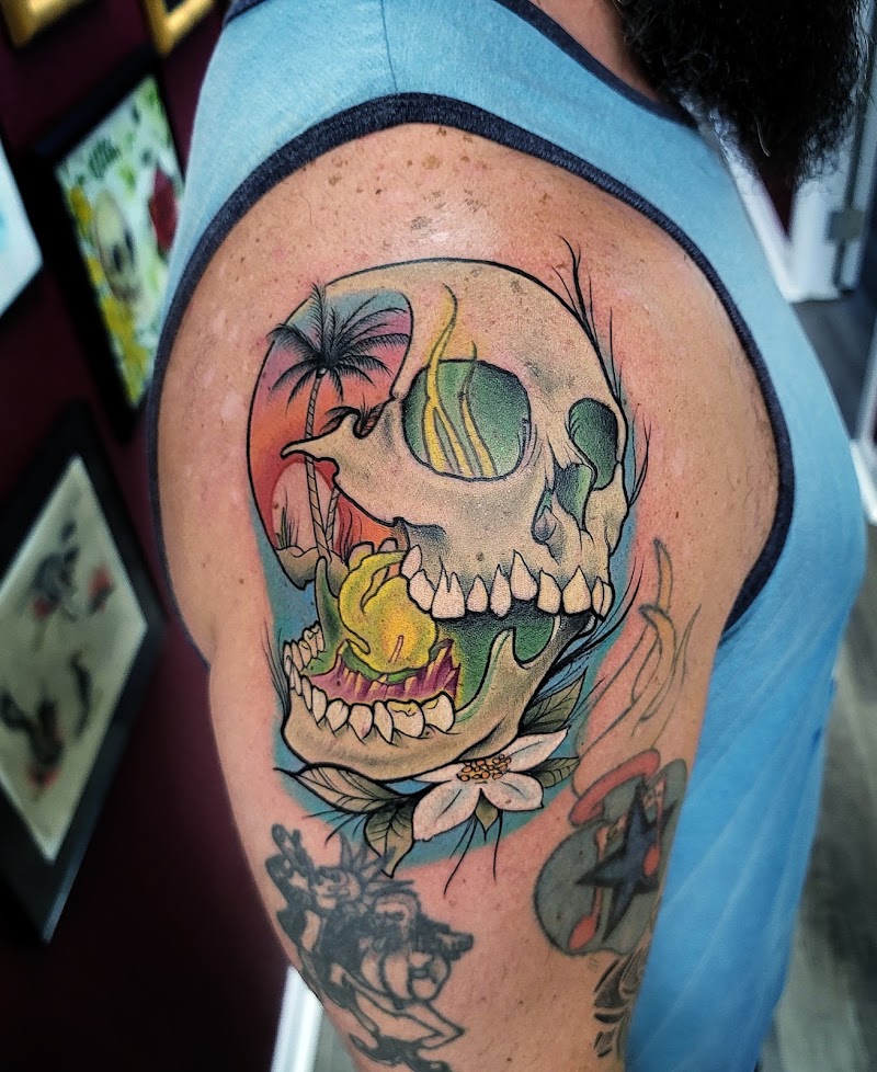 Over Omega Tattooing photo 4