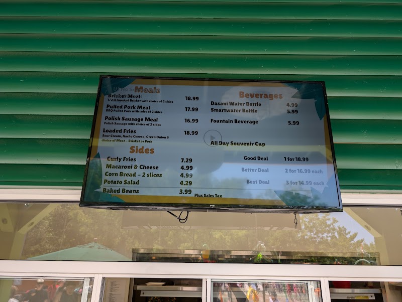 Lakeside Smokehouse photo 2