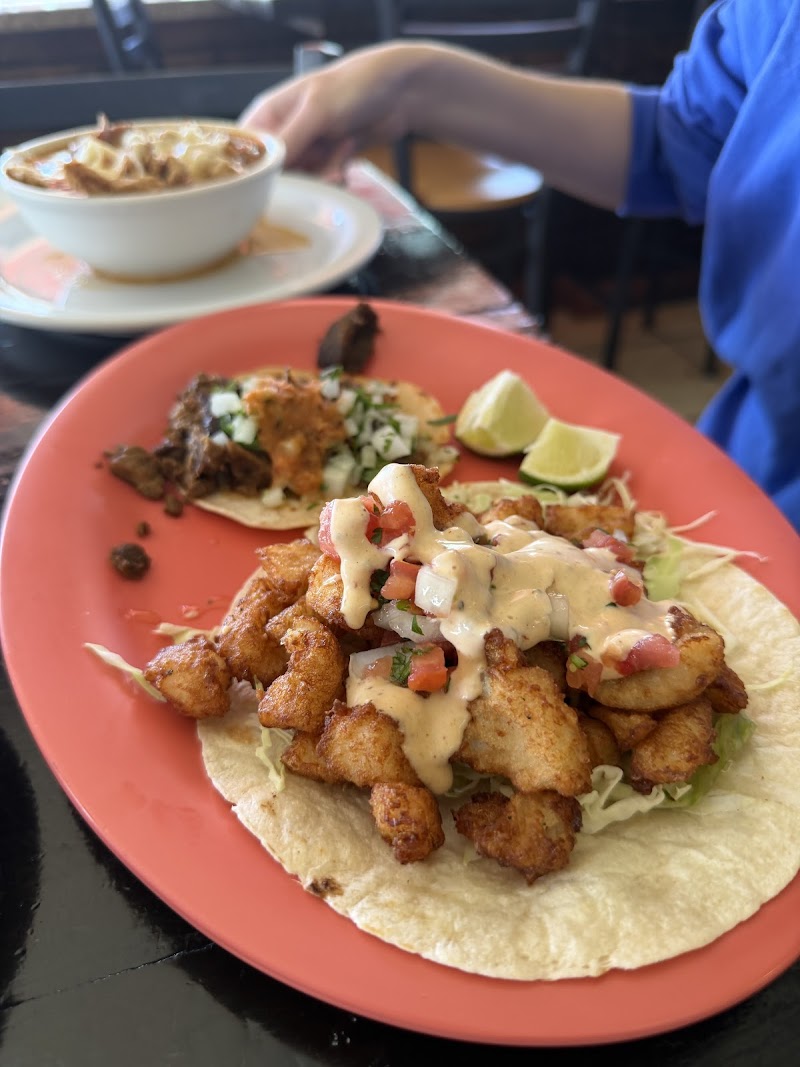 iGuey Taqueria photo 3