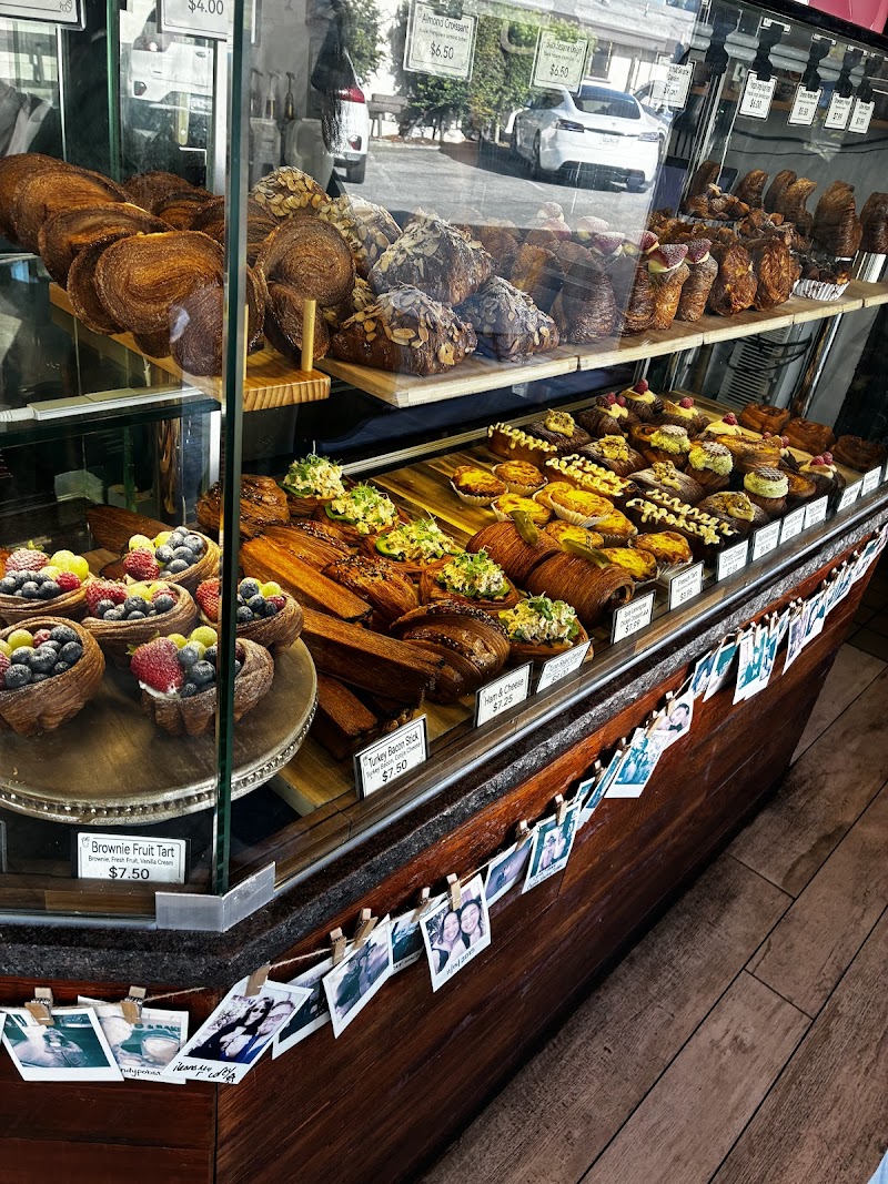 Ones Cafe & Bakery photo 2