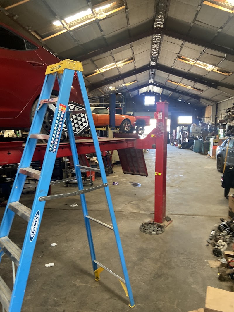 Mike's Auto Repair photo 5