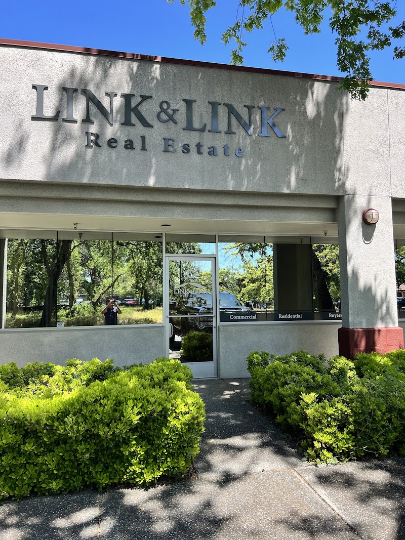 Link and Link Real Estate & Property Management Inc. photo 3