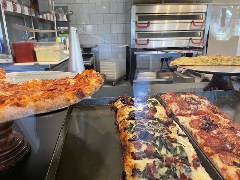 Acre Pizza, Cotati, CA photo 4