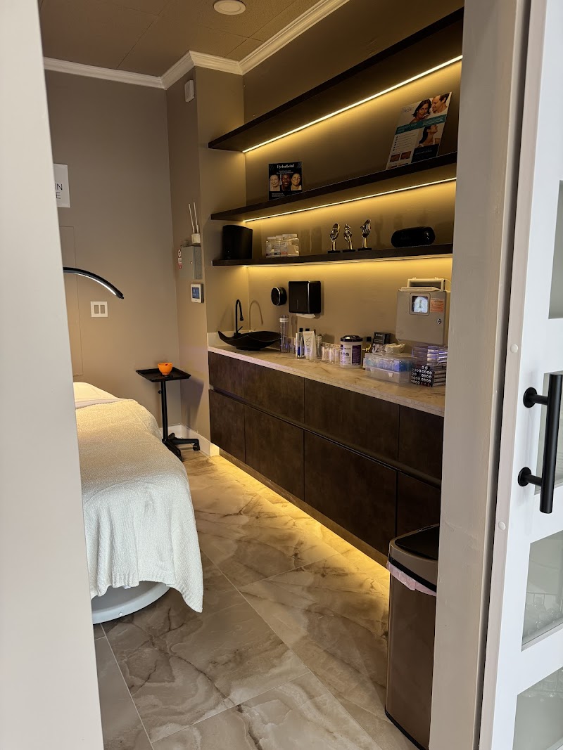MedLounge | San Ramon photo 4