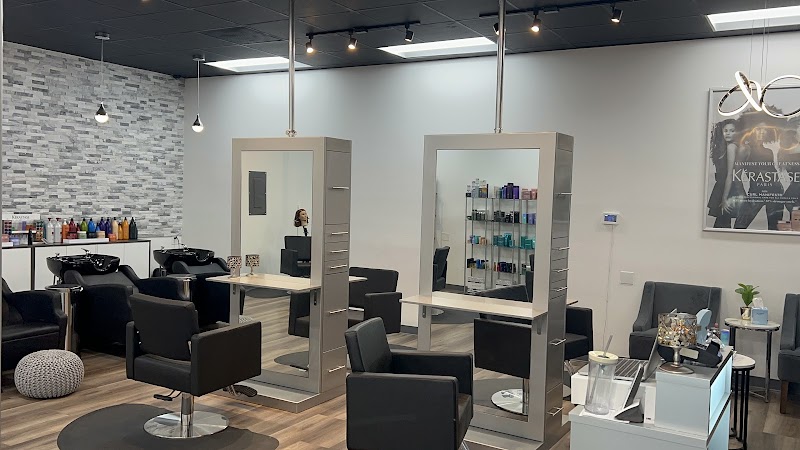 Photo of Salon Essence
