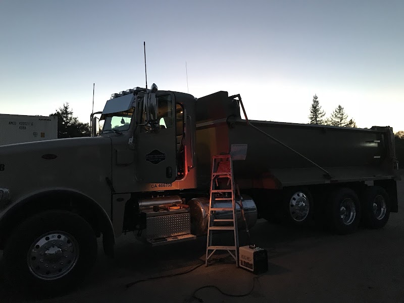 road service tires & diesel mechanic carlos photo 3