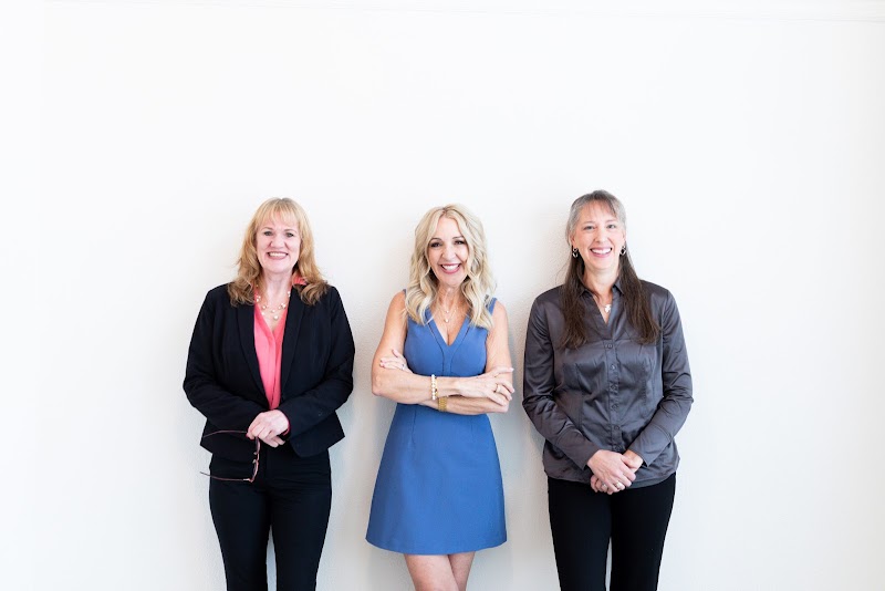 Nadine Reyes, Broker/Owner of Aspira Realty photo 2