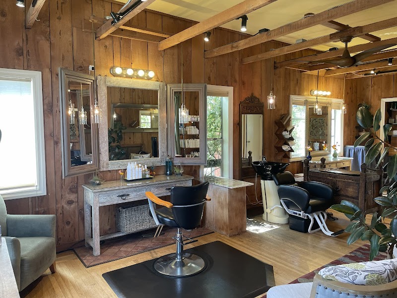 AshirA Salon photo 2