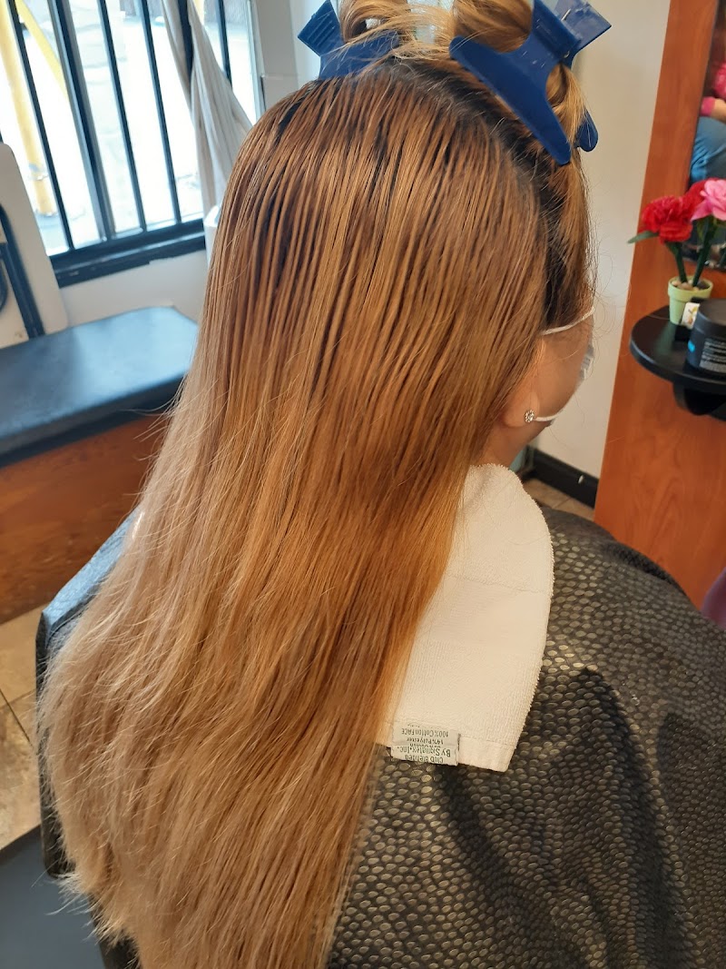 Atrevida Beauty Salon photo 4
