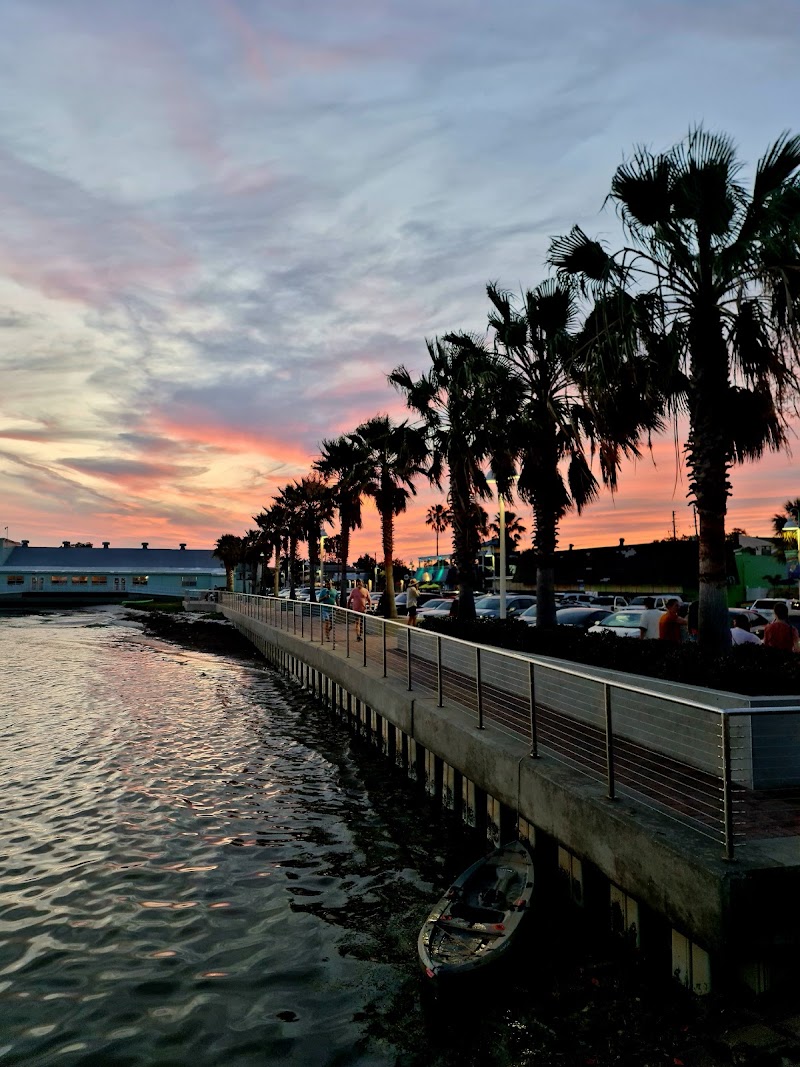 Gulfport Night Market (formerly Gulfport Art Walk) photo 5