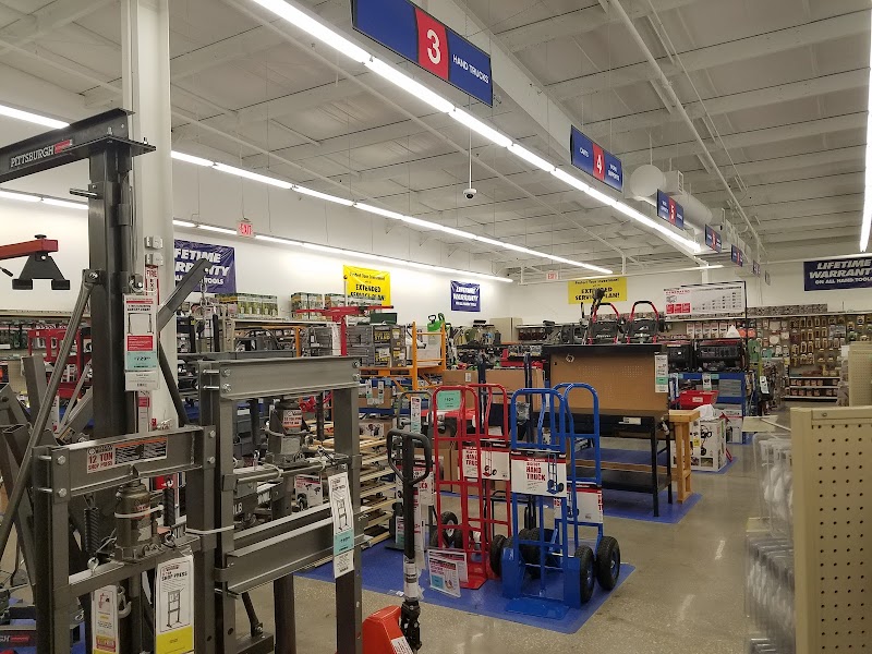 Harbor Freight photo 5