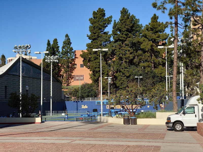 Los Angeles Tennis Center photo 2