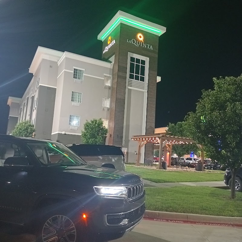 Enterprise Rent-A-Car photo 5