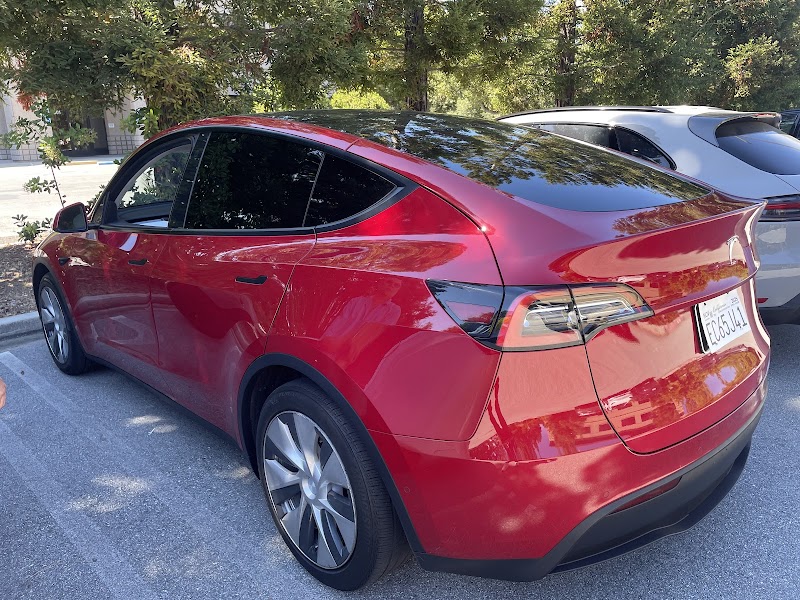 AutoSeek Monthly Car Rental photo 5