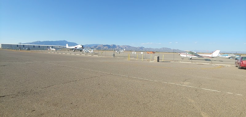 Benson Muni Airport/Paul Kurchum Field (E95) photo 3