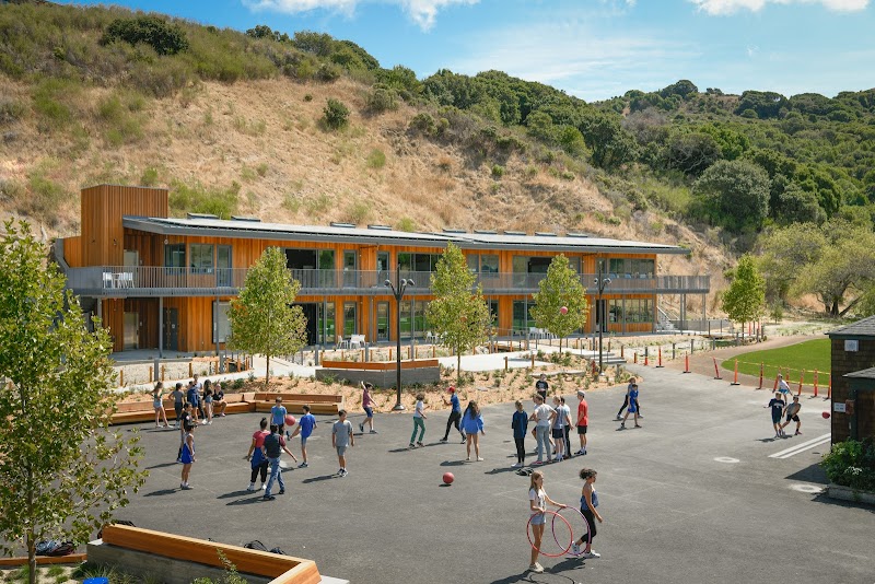 Marin Country Day School photo 3