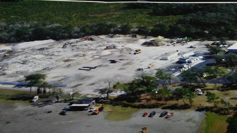 Williams Truck & Equipment photo 4