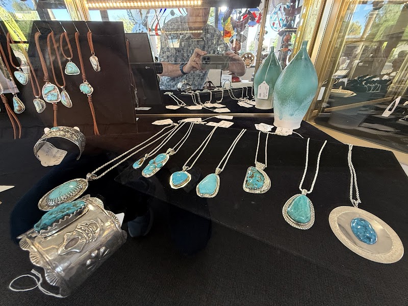 del SOL GALLERY ARTS & CRAFTS photo 3