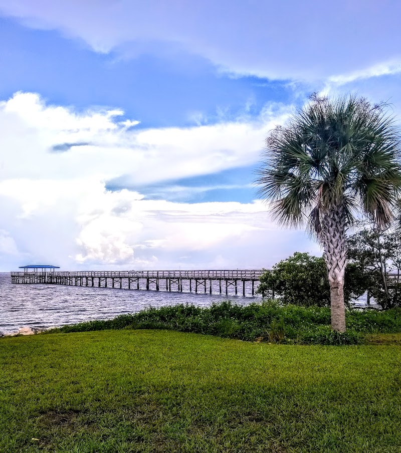 Veterans Memorial Marina Park photo 4