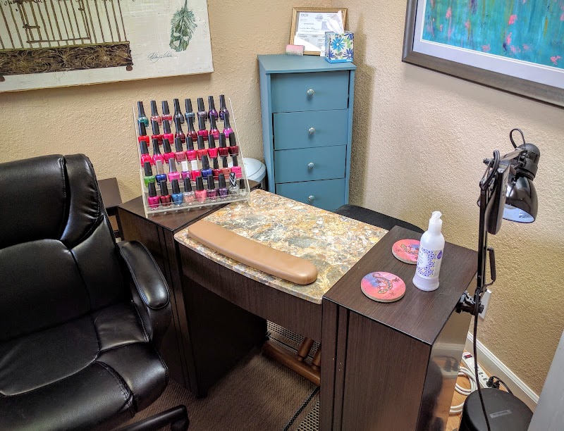 Frontier Salon photo 3