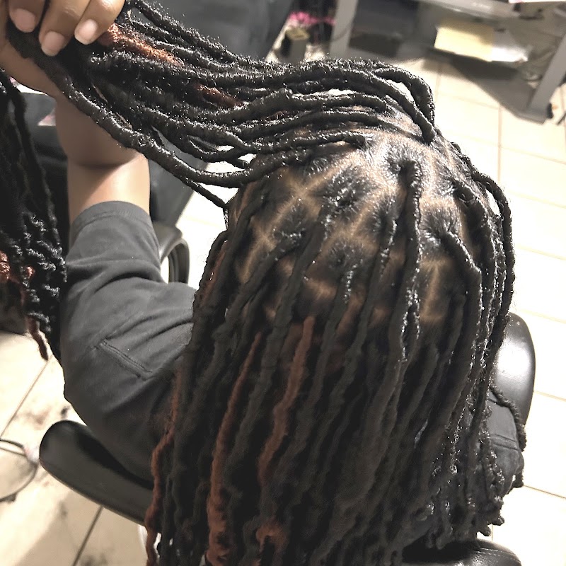 Plait Master Essentials LLC photo 2