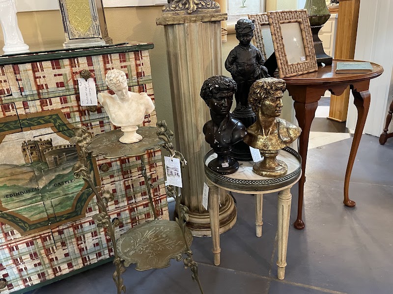Provence Art and Antiques photo 4