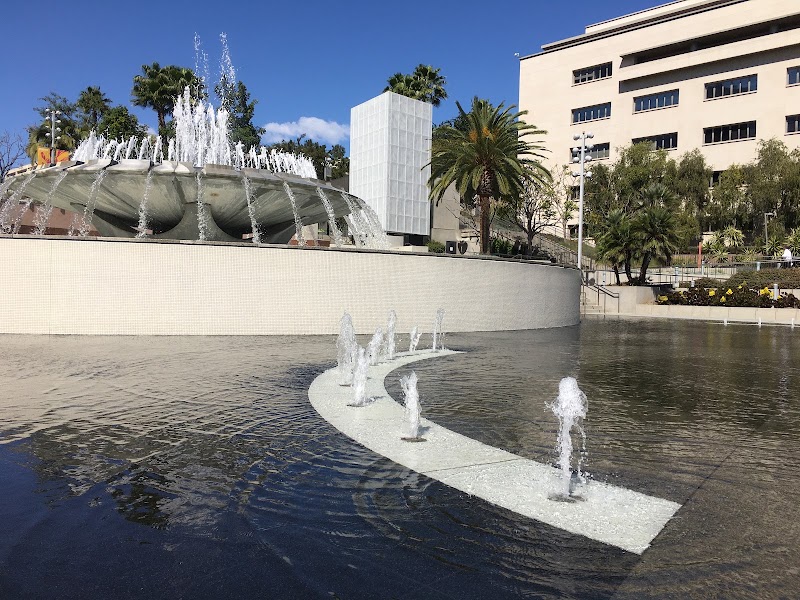 Arthur J. Will Memorial Fountain photo 2