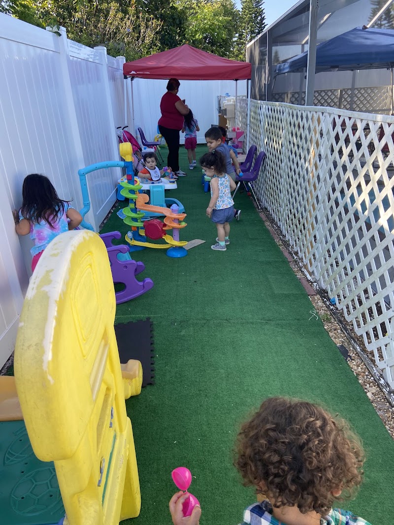 Home Daycare Little Smurfys photo 5