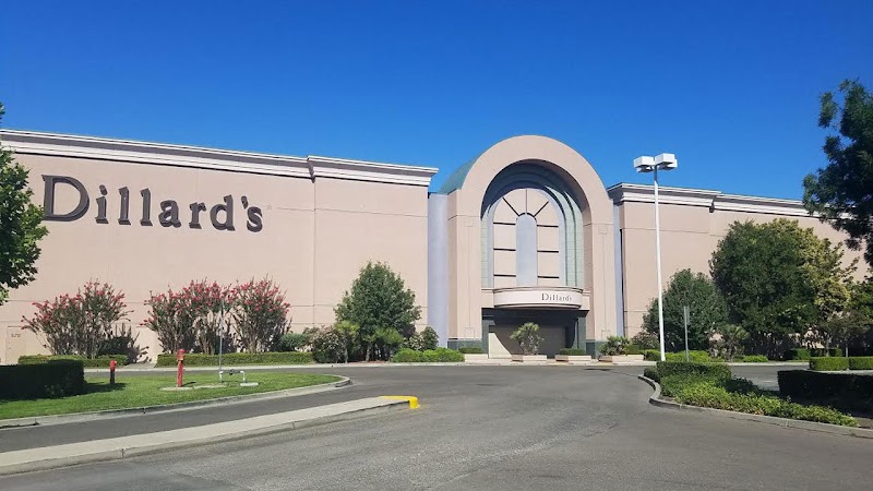 Dillard's photo 4
