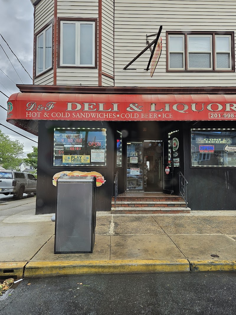 D & F Deli & Liquors photo 4
