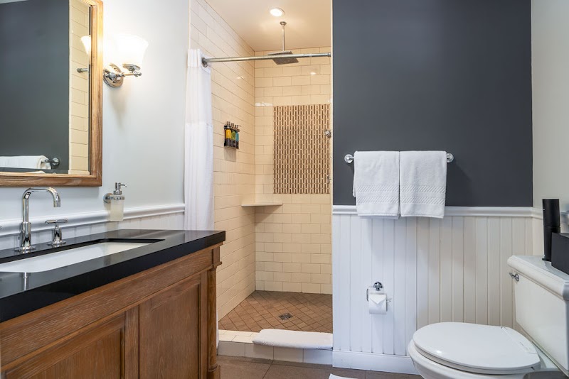 Brannan Cottage Inn photo 3