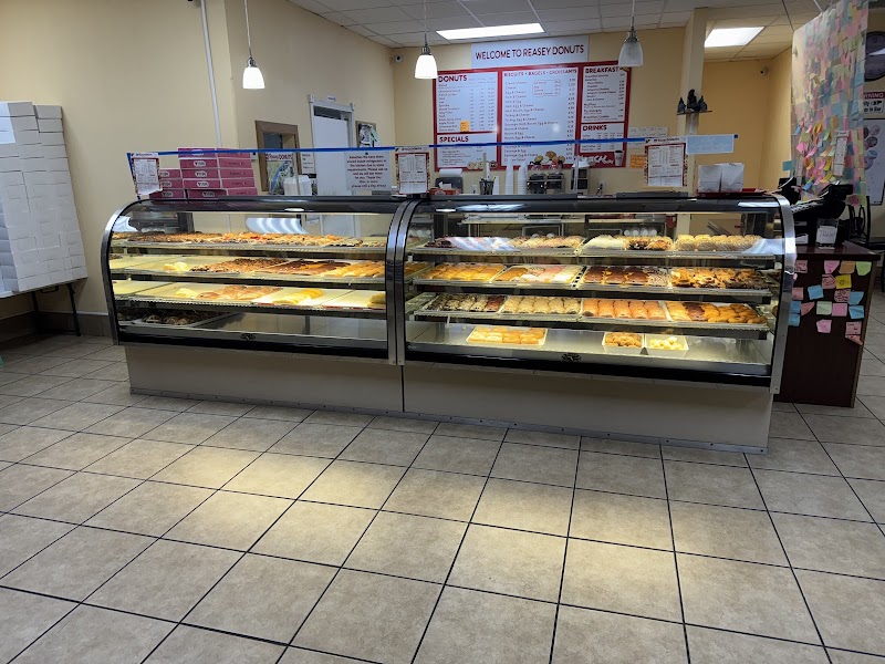 Reasey Donuts @ Downtown Mulberry photo 5