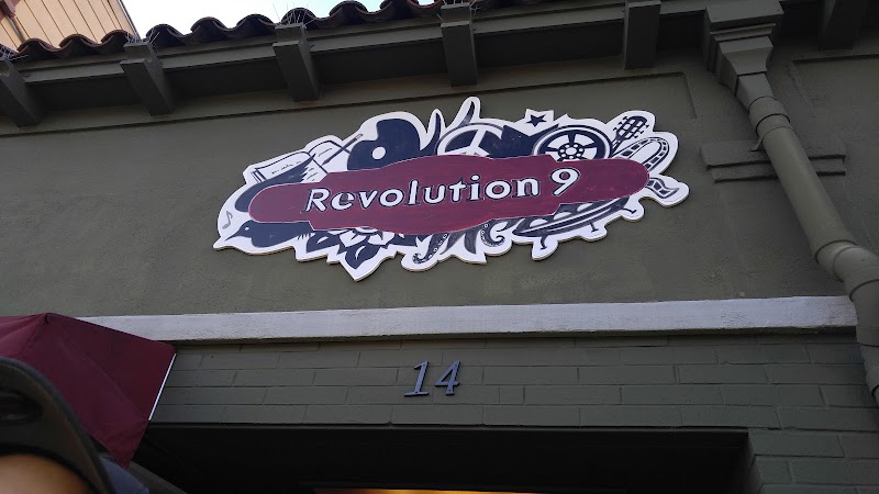 Revolution 9 photo 3