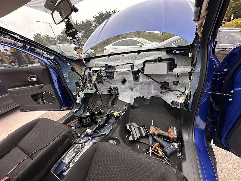 Sam Mobile auto mechanic photo 4