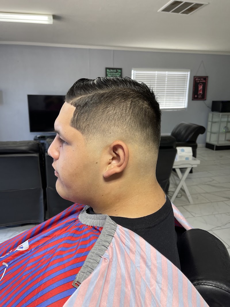 Essential Cuts photo 4