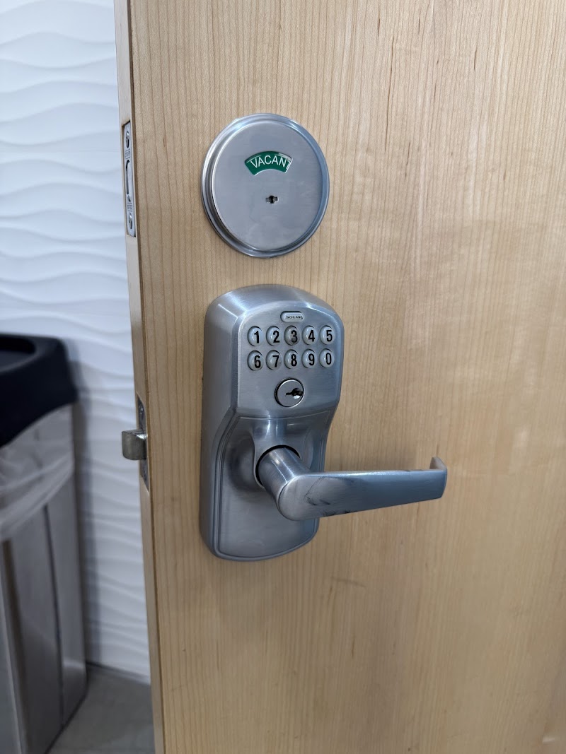 California Locksmith Company photo 4