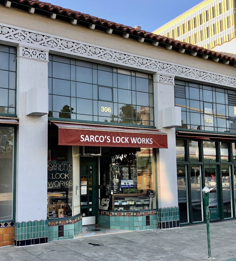 SARCO'S LOCK WORKS photo 2
