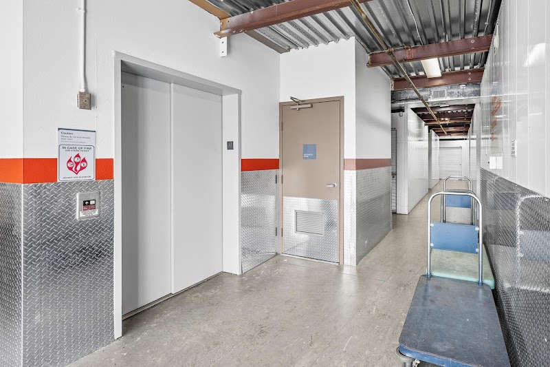 Public Storage photo 4