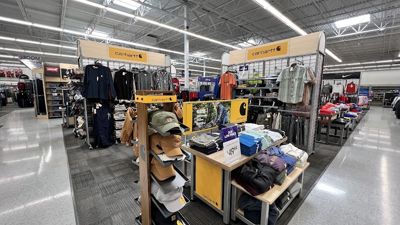 Academy Sports + Outdoors photo 2